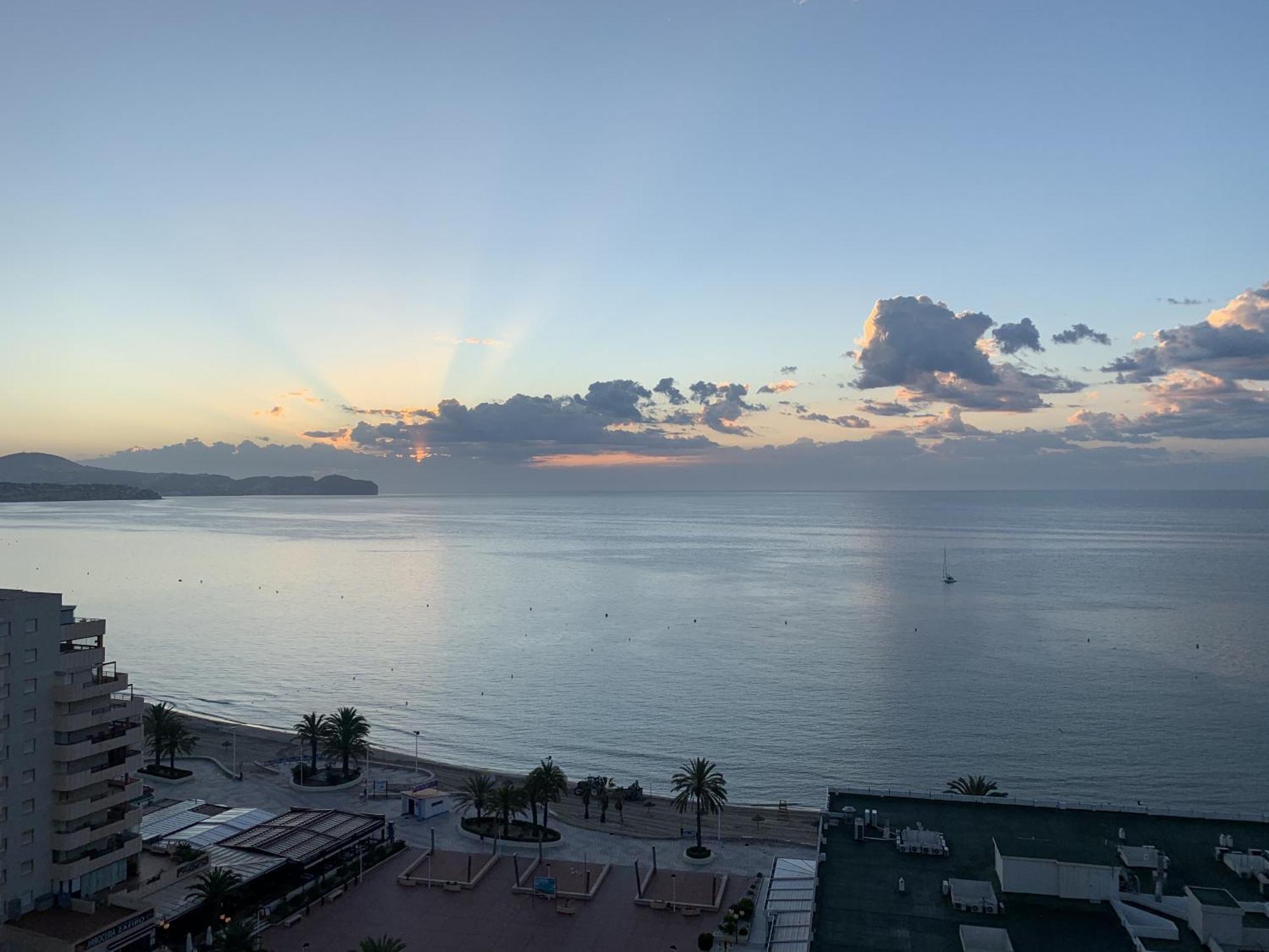 Apolo 16 Impresionantes Vistas Piso 14 Sobre El Mar. Top. Calp Dış mekan fotoğraf